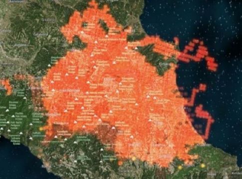 Υπό έλεγχο τέθηκε η φωτιά στο Σούνιο – Εμπρησμό καταγγέλλει ο δήμαρχος