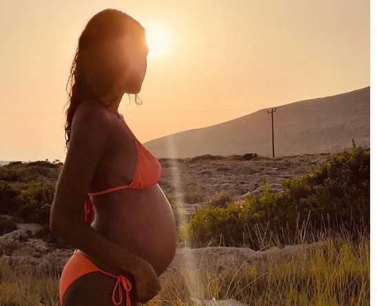 Νέα εγκυμοσύνη – έκπληξη στην ελληνική showbiz