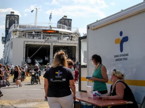 Στο «κόκκινο» Αττική και Κρήτη – Ο χάρτης της διασποράς των κρουσμάτων