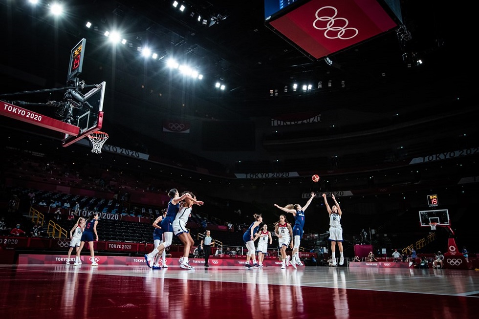 Πάρτι της Αμερικής και φουλ για το 9ο χρυσό (79-59)