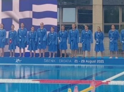 «Ασημένιες» οι νεάνιδες στο Ευρωπαϊκό