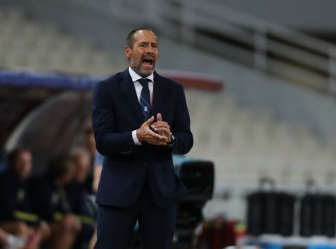 Φαν Σιπ – «Οι παίκτες αξίζουν περισσότερο σεβασμό και υποστήριξη»