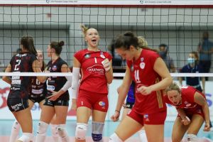 LIVE -Αστερίξ Μπέβερεν – Ολυμπιακός 1-3 (τελικό)