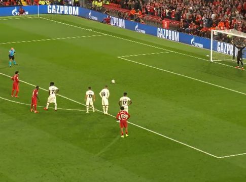 O Μενιάν έπιασε το πέναλτι του Σαλάχ (vid)