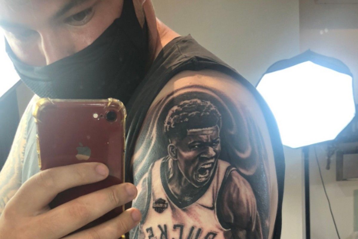 «Τρέλα» για Αντετοκούνμπο – Θαυμαστής του τον έκανε τατουάζ στο μπράτσο (pic)