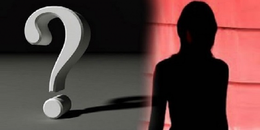 Στο κρεβάτι με την κολλητή της – Η γυναίκα του σταρ της μπάλας, έμεινε με το στόμα ανοιχτό