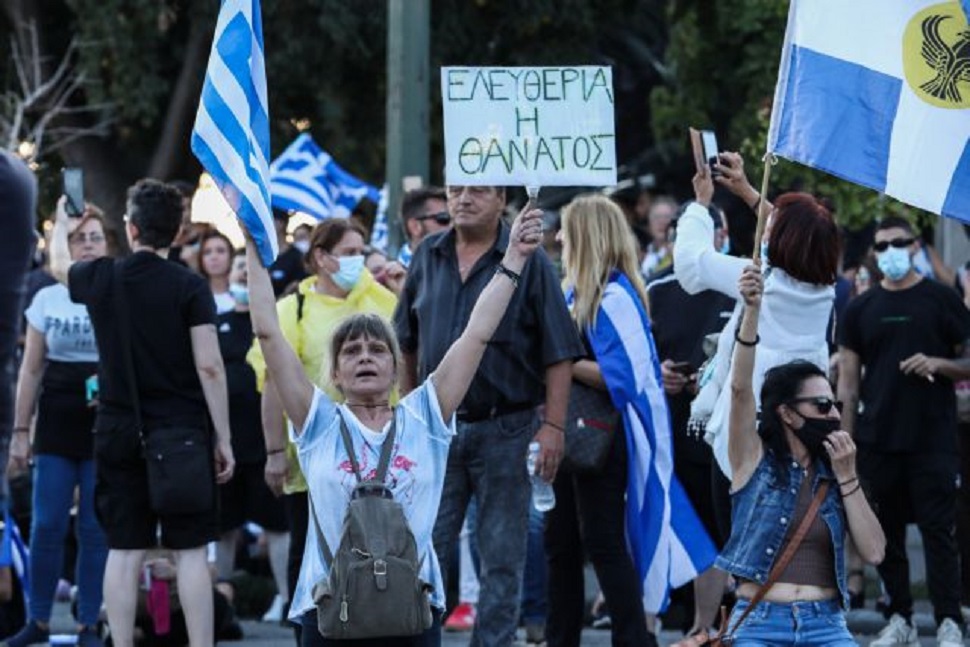 Κορωνοϊός – Σφίγγει ο κλοιός για τους αρνητές – Έρευνα και για τη «βιομηχανία» εξαπάτησης αντιεμβολιαστών