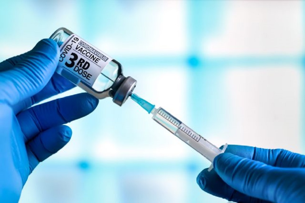 Ανοίγει σήμερα η πλατφόρμα των ραντεβού για την 3η δόση του εμβολίου – Ποιους αφορά