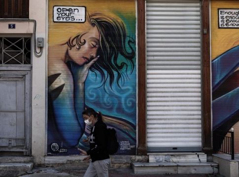Μαγιορκίνης – «Βαρύς χειμώνας» για τους ανεμβολίαστους – Πότε αναμένεται αύξηση κρουσμάτων