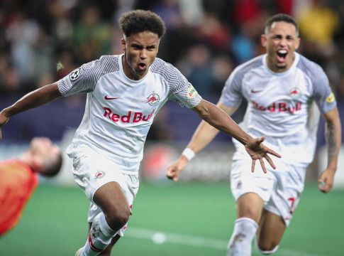 Μόνη πρώτη η Σάλτσμπουργκ, ισοπαλία στη Γερμανία (vids)