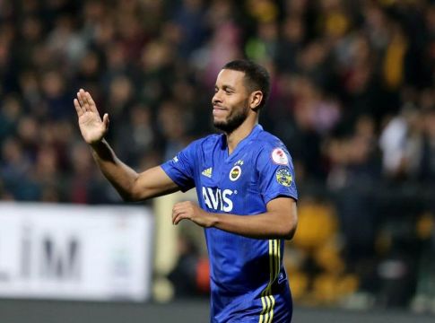 Ενίσχυση στην άμυνα με Γιόργκενσεν η Μπρέντφορντ