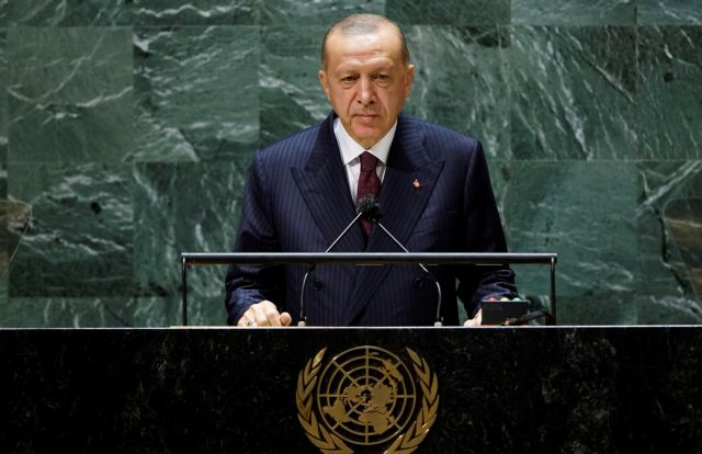 Διάλογο για το Αιγαίο ζητά ο Ερντογάν – Παράπονα για τον «αδικημένο» Τατάρ, απειλές για το προσφυγικό