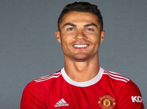 Γιουνάιτεντ – Έως το 2026 η καταβολή των 15 εκατ. ευρώ στη Γιουβέντους για τον Ρονάλντο (pic)