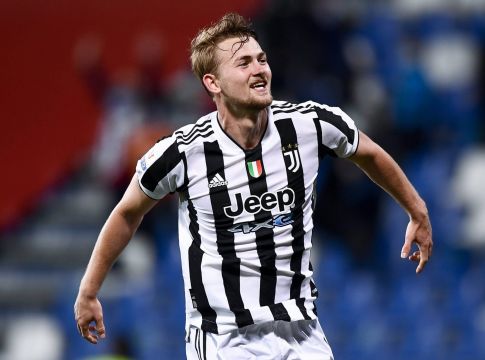 «Σπάει» τα ταμεία για τον Ντε Λιχτ η Τσέλσι (pic)