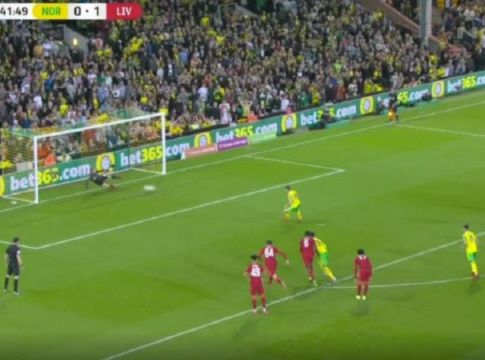 Ο Γιαννούλης κέρδισε πέναλτι, αλλά ο Τζόλης το έχασε (vid)