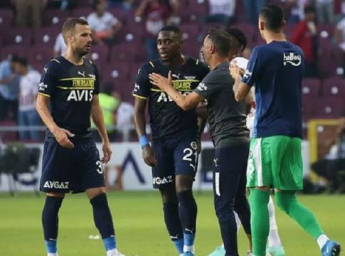 Φενερμπαχτσέ – Οι «πονοκέφαλοι» του Περέιρα ενόψει Ολυμπιακού