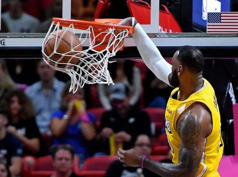 Οι Λέικερς έχουν 3 από τους 4 κορυφαίους dunkers όλων των εποχών (pic)