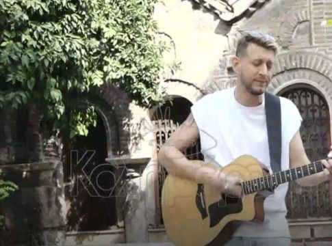 Απο το «House of Fame» στο δρόμο για μεροκάματο… (vid)