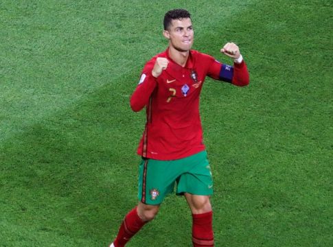 Το «κοντέρ» του Ρονάλντο εξακολουθεί να… γράφει ρεκόρ