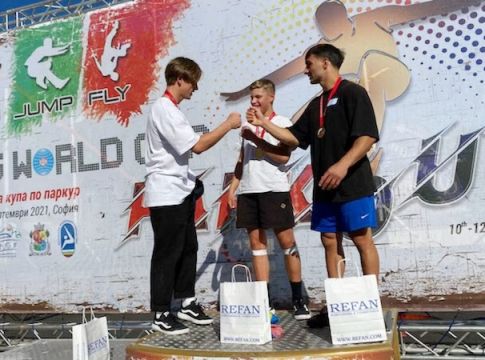 «Χάλκινος» ο Μίμης Θεοδωρίδης στο παγκόσμιο κύπελλο παρκούρ της Σόφιας!