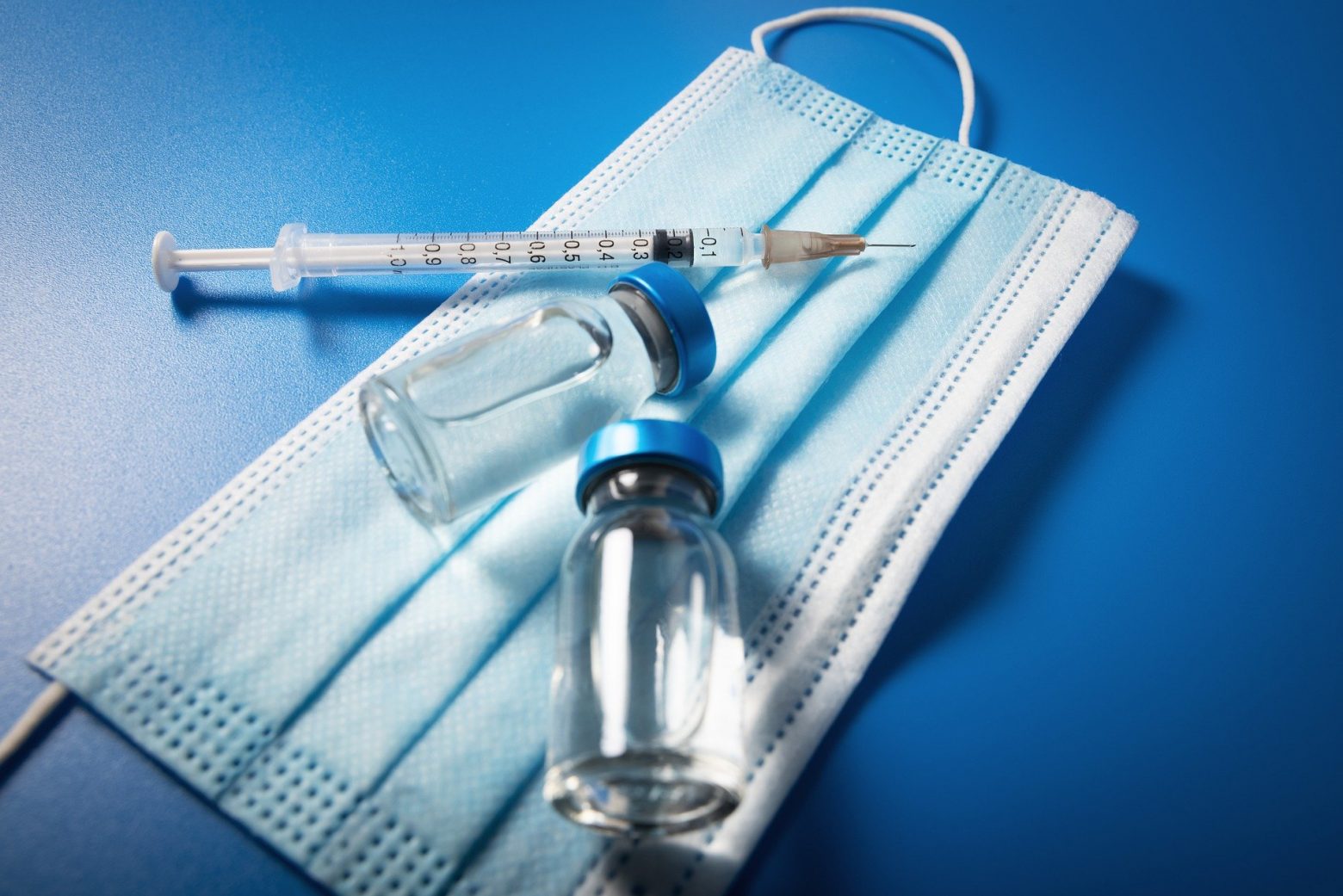 Εμβολιασμός για γρίπη, ταυτόχρονα με τον κορωνοϊό – Πότε ανοίγει η πλατφόρμα – Ποιοι προηγούνται