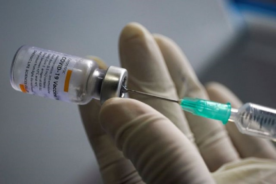 ECDC – «Όχι» σε τρίτη δόση εμβολίου στο γενικό πληθυσμό