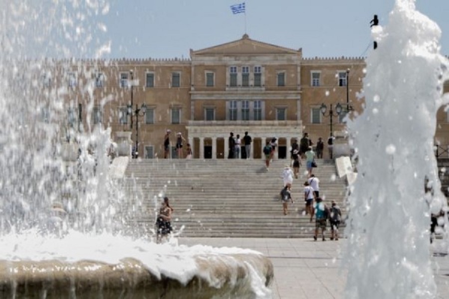 Καιρός – Έρχονται 37αρια -Γιατί προβληματίζει τους μετεωρολόγους η θερμή εισβολή