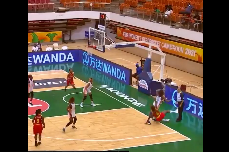 Αδιανόητο νικητήριο καλάθι σε αγώνα AfroBasket Women! (vid)