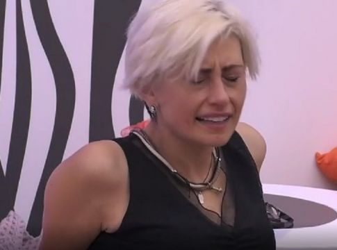 Big Brother – Η Σοφία ξεσπά «Καθάριζα τουαλέτες, ανεχόμουν τα πάντα και το βούλωνα» (vid)