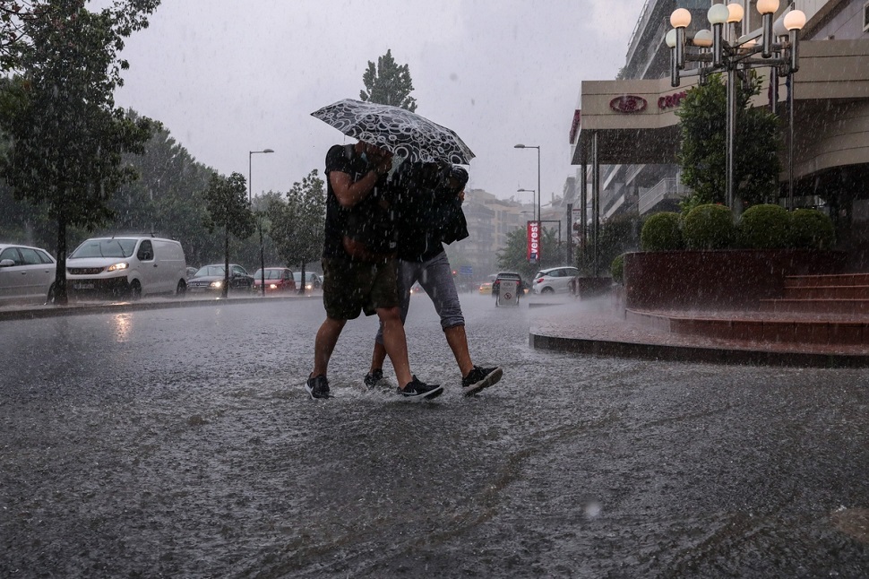 Καιρός – Πού θα «χτυπήσει» η κακοκαιρία Μπάλλος – Ανησυχία για νέα πλημμυρικά φαινόμενα