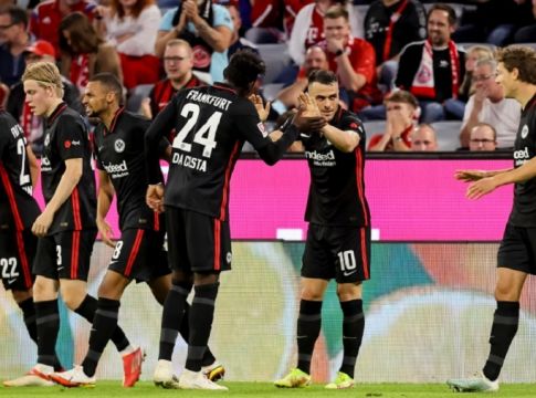 Η Άιντραχτ αποζημιώνει τους ανήλικους οπαδούς για PCR τεστ στα ματς με Χέρτα και Ολυμπιακό