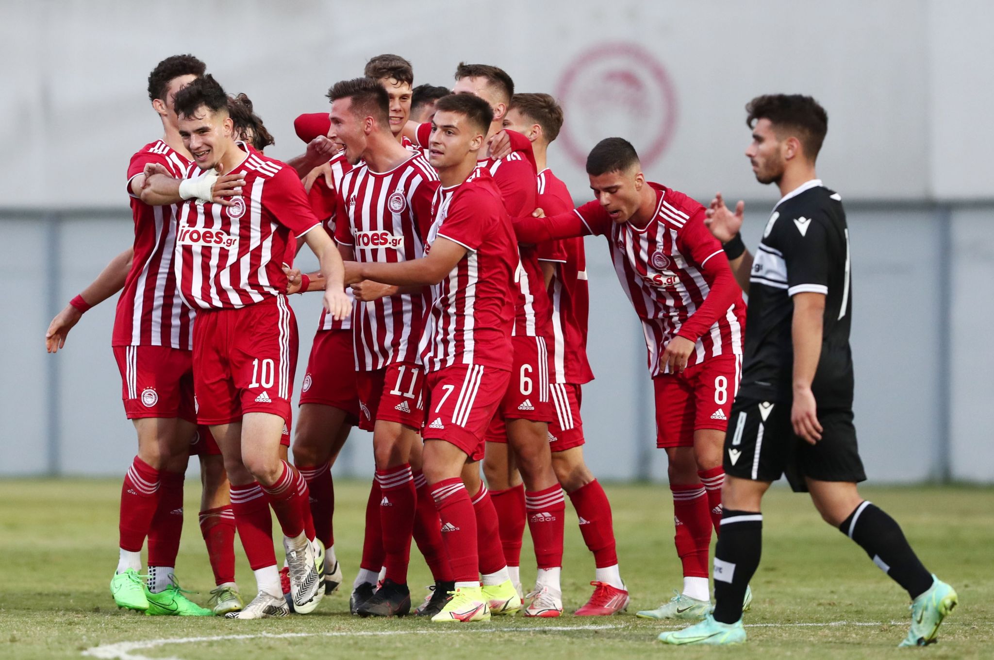 Ο Ολυμπιακός έσπασε το σερί του ΠΑΟΚ (2-0)