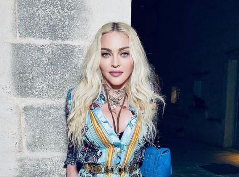 Madonna – Γιατί δε θέλει να σκηνοθετήσει άνδρας την βιογραφική της ταινία