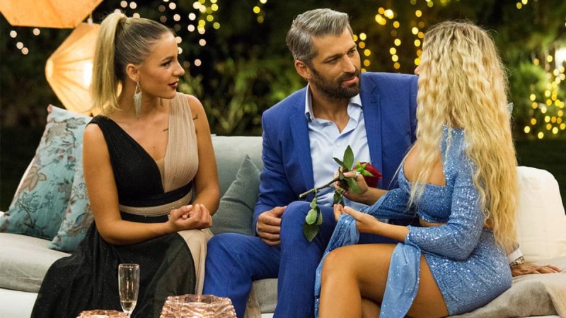 Σάλος με το «The Bachelor» – Το ανάρμοστο πλάνο που έφερε το οριστικό τέλος (pic)