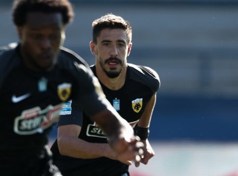 Σιμόες – «Αφιερώνω τη νίκη στον Γαλανόπουλο»