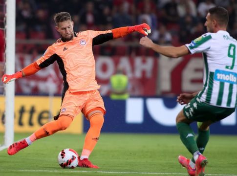 Βατσλίκ – «Είναι από τις βραδιές που όσο και να παίξεις δεν μπορείς να σκοράρεις»