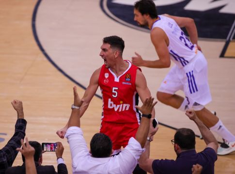 Θρύλος die hard ξανά!