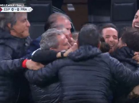 Μαγικό τρίλεπτο στο «Μεάτσα» – 1-0 η Ισπανία με Ογιαρθάμπαλ, απαντάει με γκολάρα ο Μπενζεμά (vids)