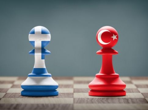 Κλιμακώνει τις προκλήσεις η Τουρκία – «Η Ελλάδα δεν έχει δικαίωμα στα νησιά»