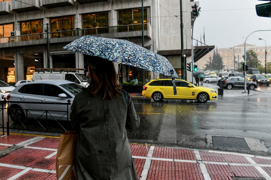 «Νέαρχος» – Κυριακή με βροχές και καταιγίδες – Πού θα χτυπήσουν