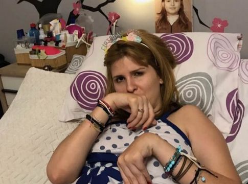 Ευχάριστα νέα για τη Μυρτώ της Πάρου – Το κράτος θα καλύψει τα έξοδα για θεραπεία στη Γερμανία