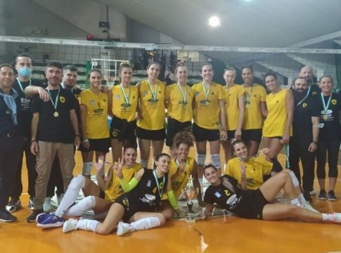 Νίκησε τον Παναθηναϊκό και κατέκτησε το «Ι. Μαλακατές» η ΑΕΚ (2-3)