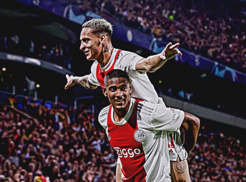 Ο Άγιαξ παίζει Total Football και στην άμυνα (pic)