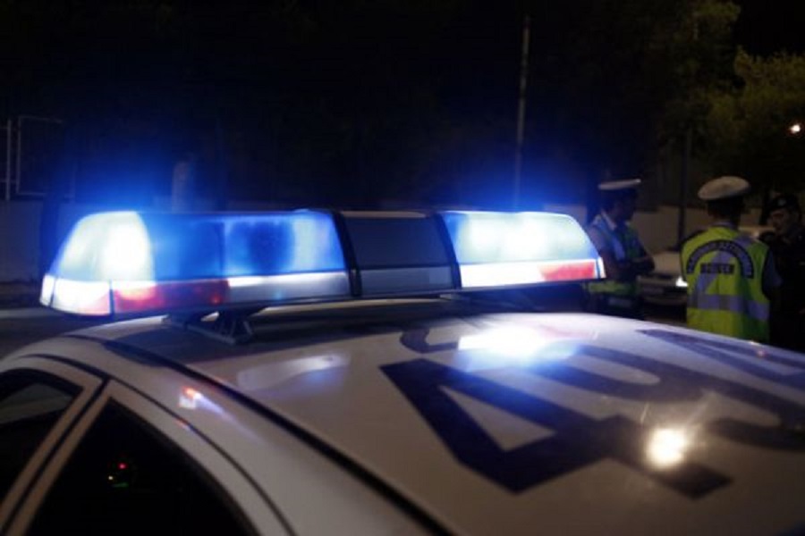 Νέα ένταση στα Μέγαρα – Ρομά έκλεισαν την Εθνική Αθηνών-Κορίνθου