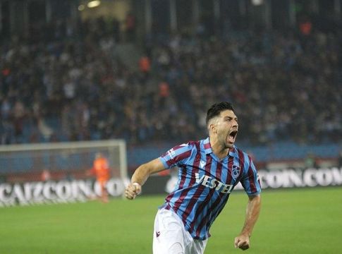 Τάσος Μπακασέτας: Ένας Έλληνας στα πιο hot και πιο ακριβά ονόματα της Ευρώπης
