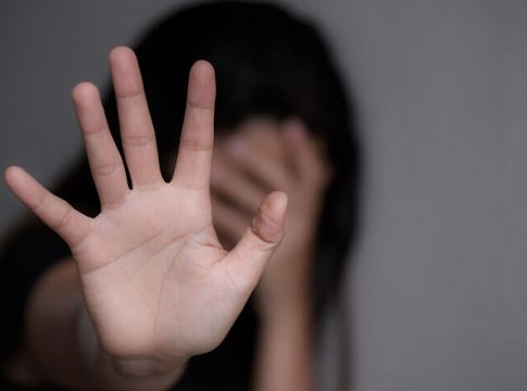 Με νοητική υστέρηση η 8χρονη που έπεσε θύμα βιασμού στη Ρόδο – Τι έδειξαν οι έρευνες