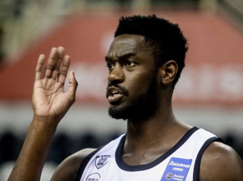 Κάρτερ – «Είναι σημαντικό να μείνουμε ενωμένοι»