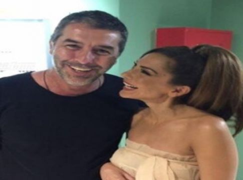 Στο νοσοκομείο ο Βασίλης Μπισμπίκης – Στο πλευρό του συνεχώς η Δέσποινα Βανδή