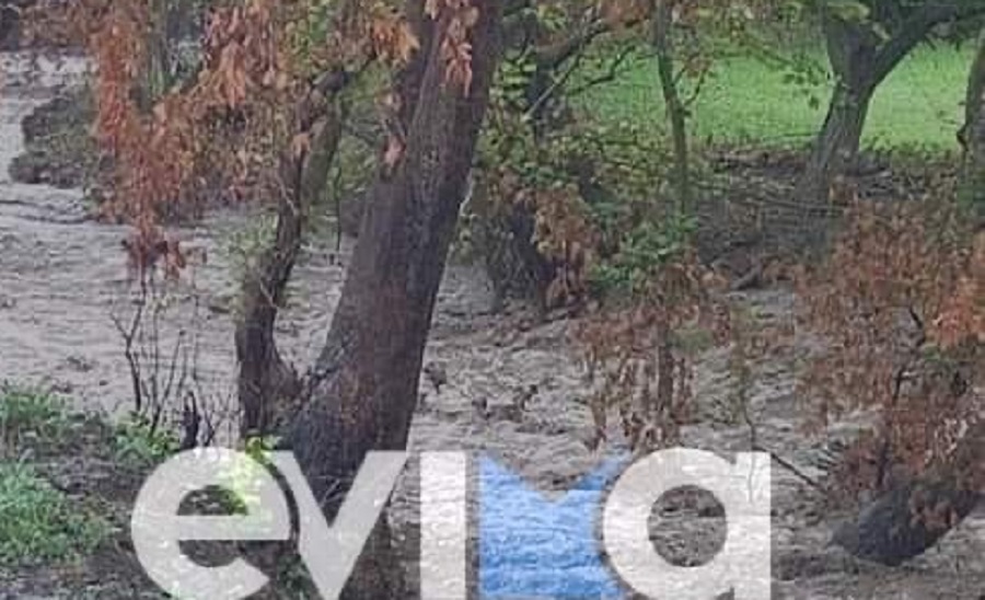 Εύβοια – Έντονη βροχόπτωση στον Δήμο Μαντουδίου – «Είμαστε σε επιφυλακή» αναφέρει ο δήμαρχος