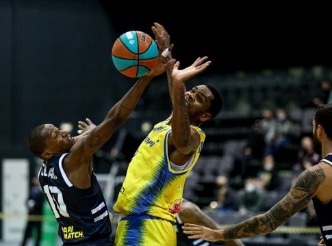 Τσμόκι Μινσκ – Περιστέρι 77-77 κ.α., 87-85 παρ.